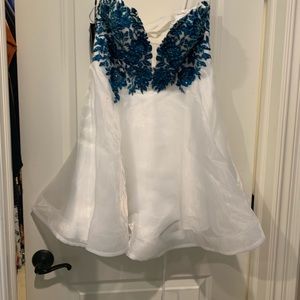 Terani Couture Homecoming Dress